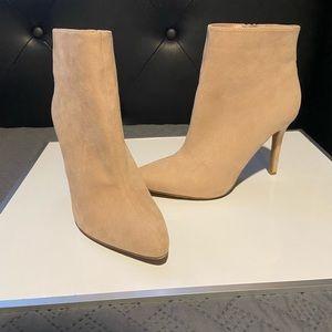 Heels/ booties